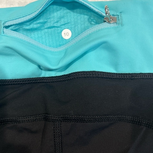 Lululemon like new Stunning capri running pant sz 10. RARE RETIRED STYLE. - Picture 5 of 6